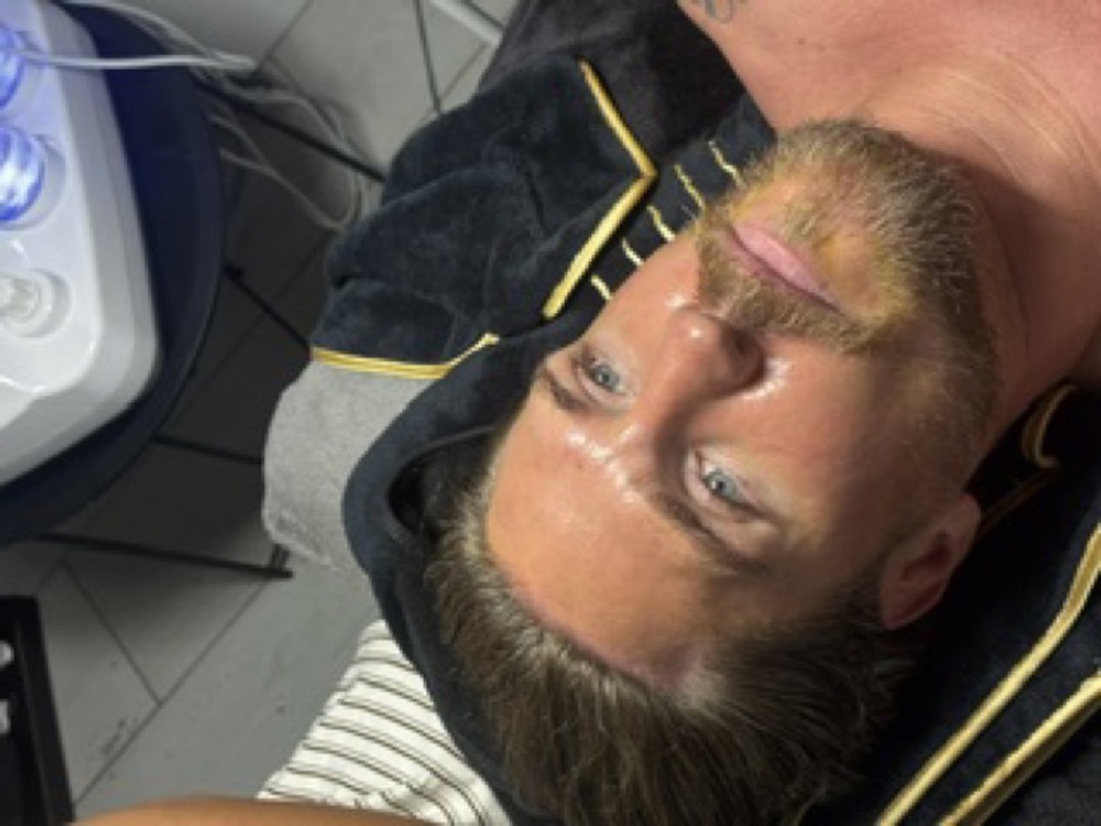Men's hair at Bronzed